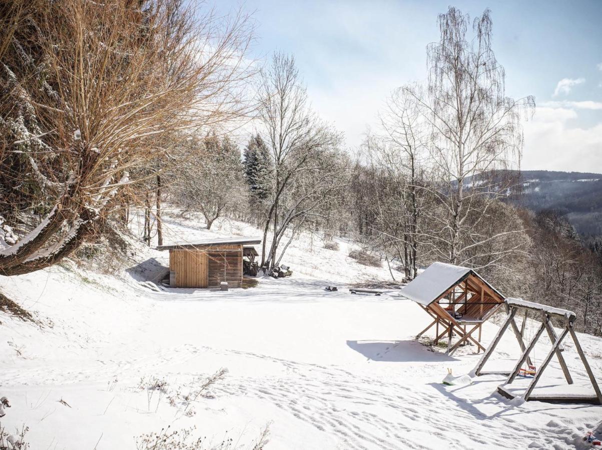 Apartman Stara Skola Высоке-над-Йизероу Экстерьер фото